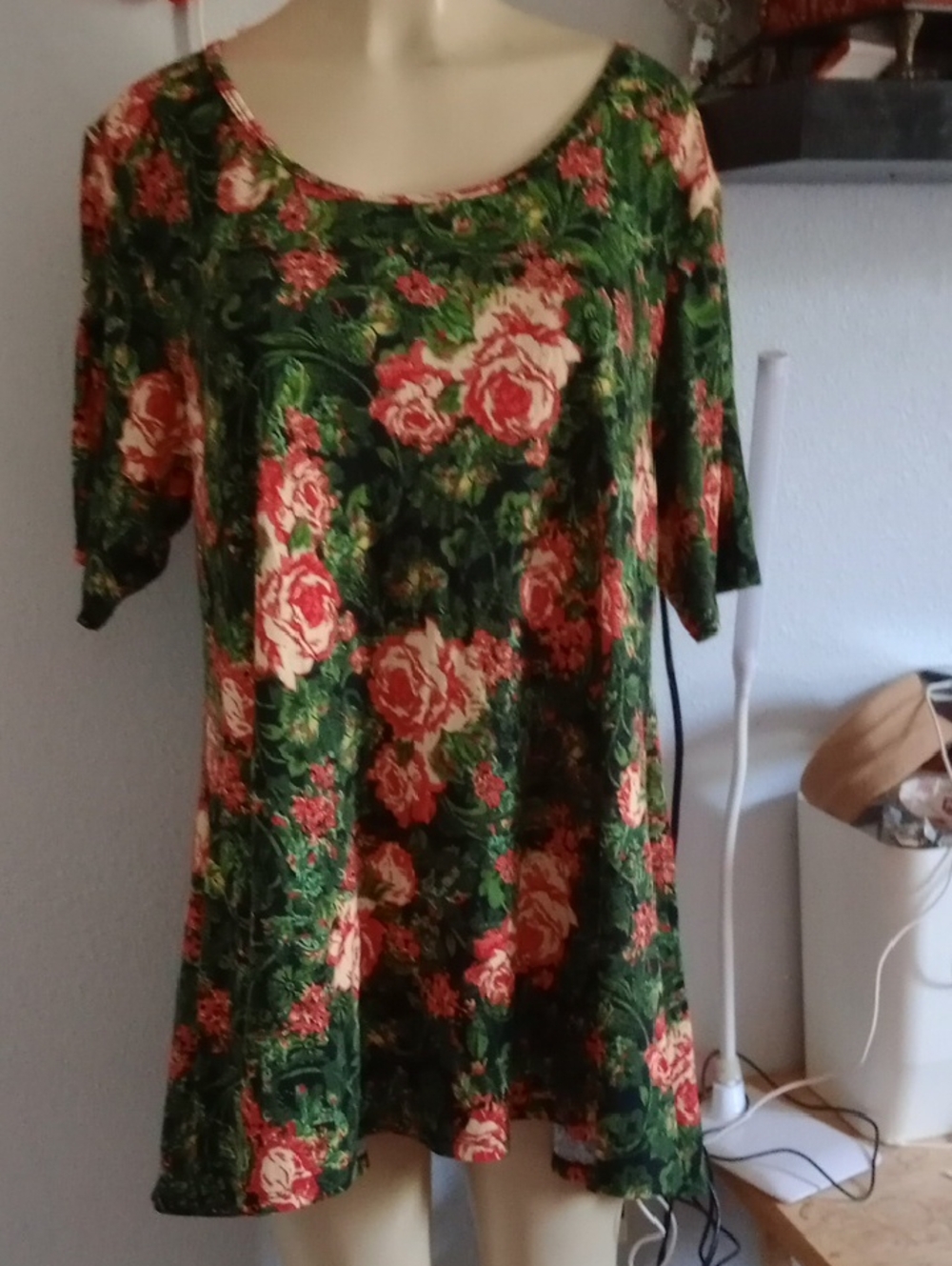 LuLaRoe Floral Scoop Neck Tunic in Green and Pink